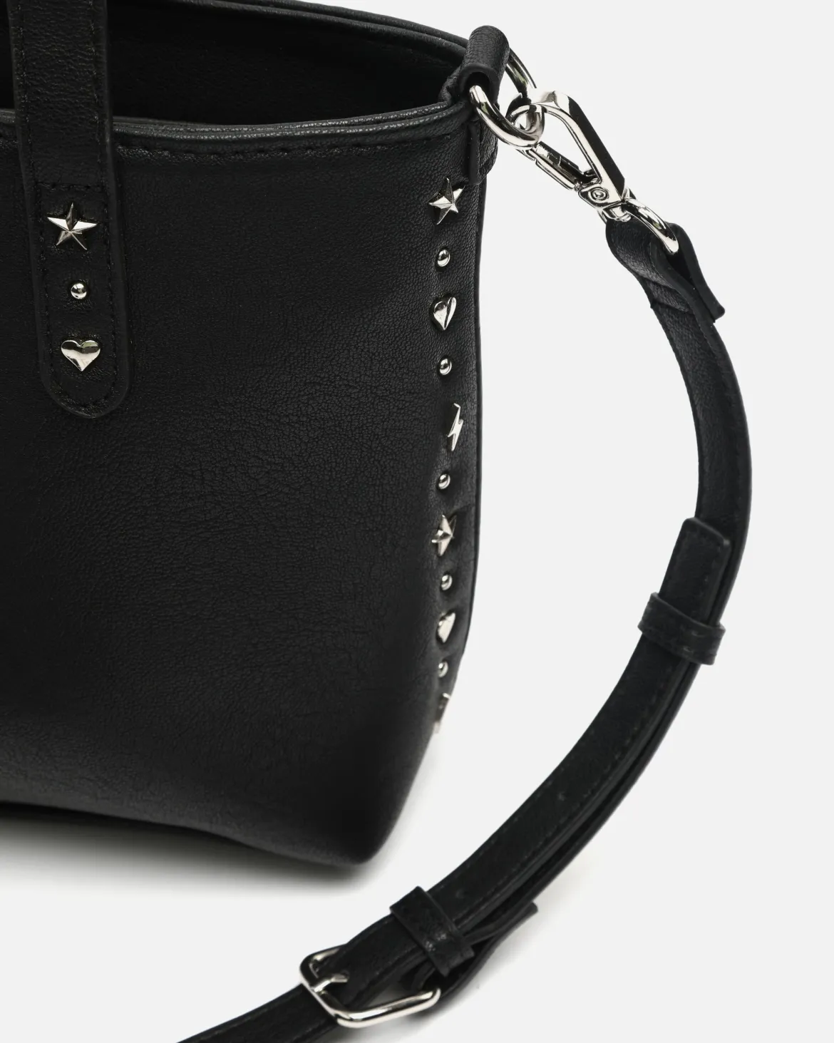 Bolso tote pequeño con asa bandolera y detalles metálicos