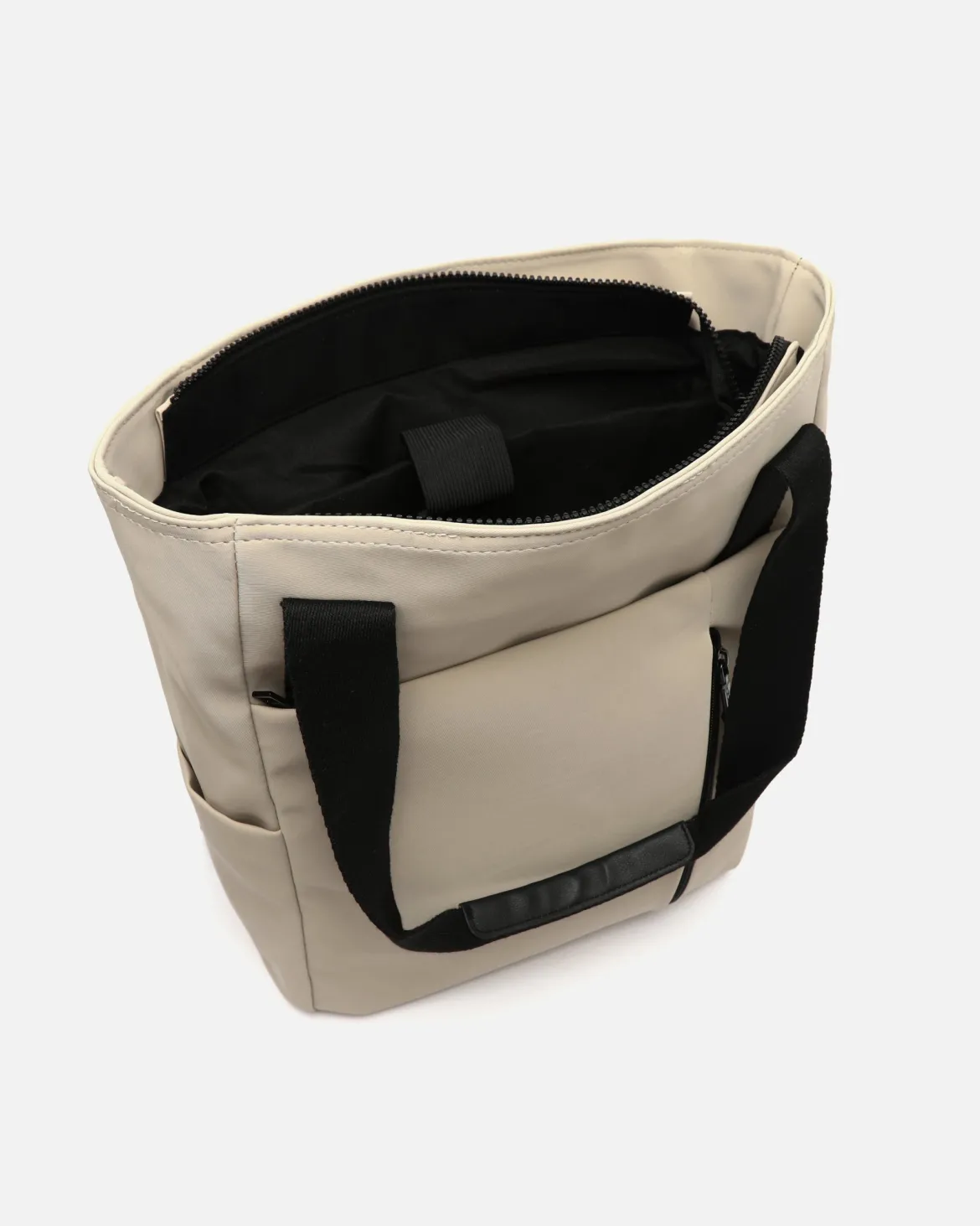 Mochila grande en nylon con bolsillo para portátil (14") y asa de hombro
