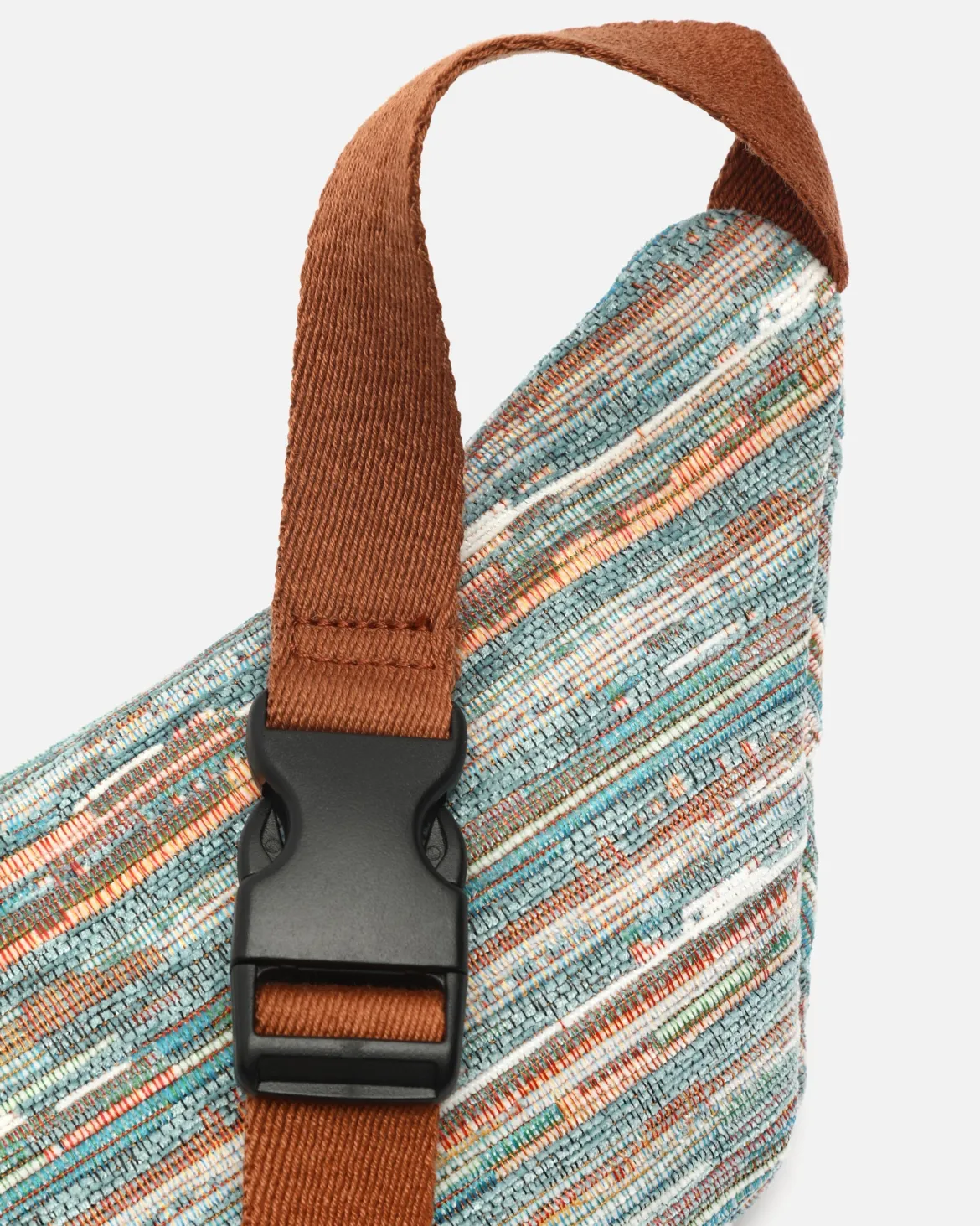 Riñonera estampado jacquard